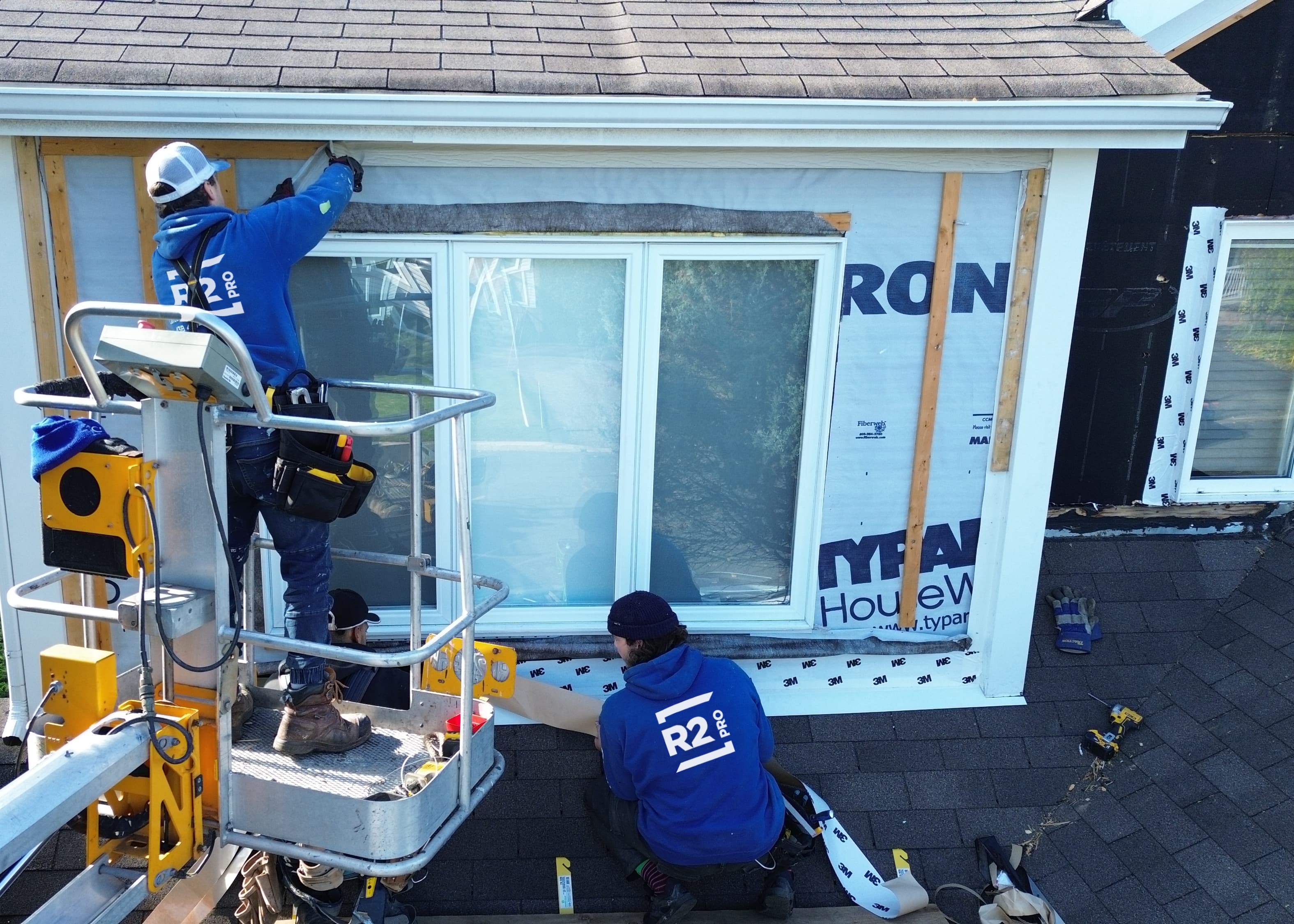 Installation professionnelle de revêtement extérieur